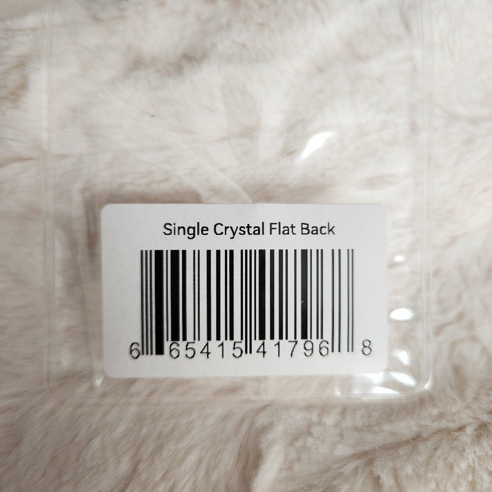 Tiny Lux Single Crystal Flat Back Earring (One) - Picture 5 of 6